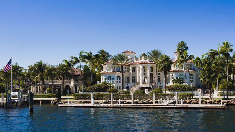 Waterfront luxury homes on the Florida coast
